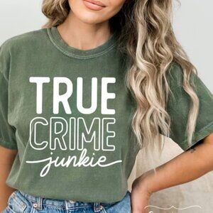 True Crime Junkie NEW green short sleeve shirt